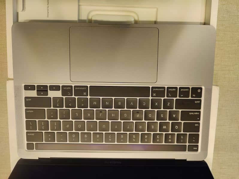 MacBook Pro M1 2020 8