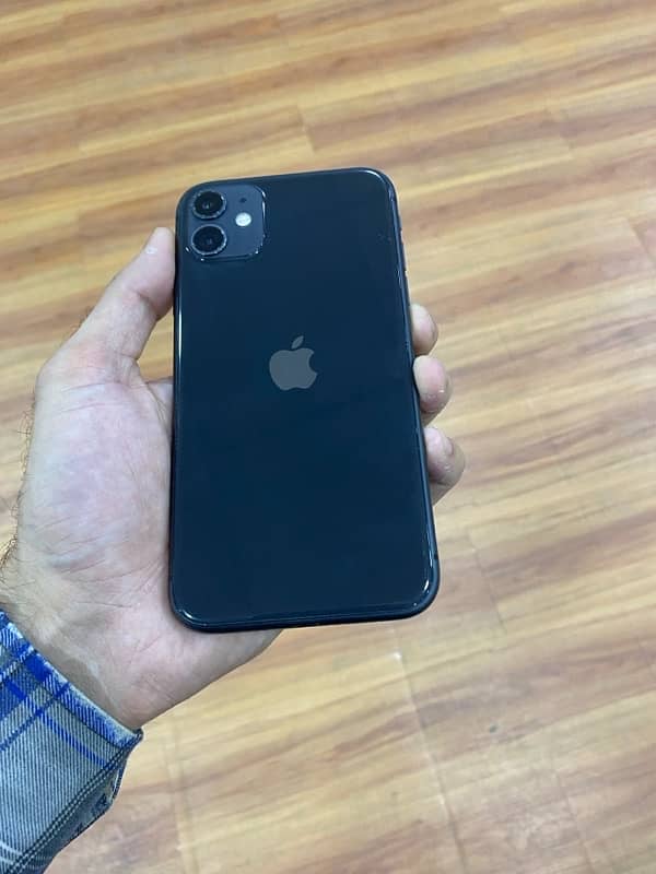 iphone 11 64gb jv 10/10condition 0