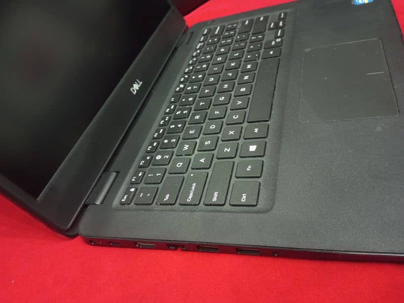 Dell 3400 Latitude i5 8th Generation 3