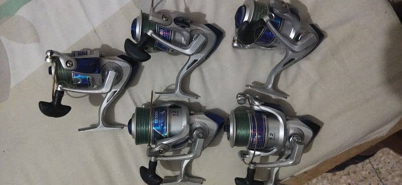 5 crocodile fishing rods and reels for sale 3