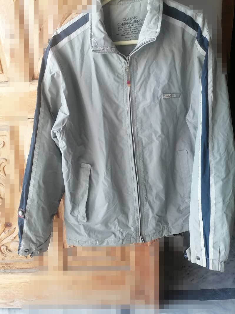 Original and good quality jacket, coat, shirts 3