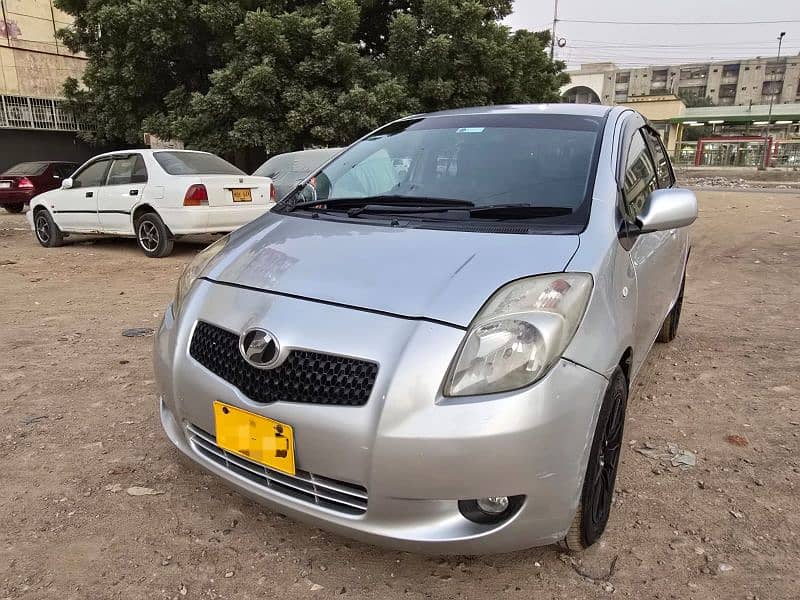 Toyota Vitz 2005 Registered 2006 1