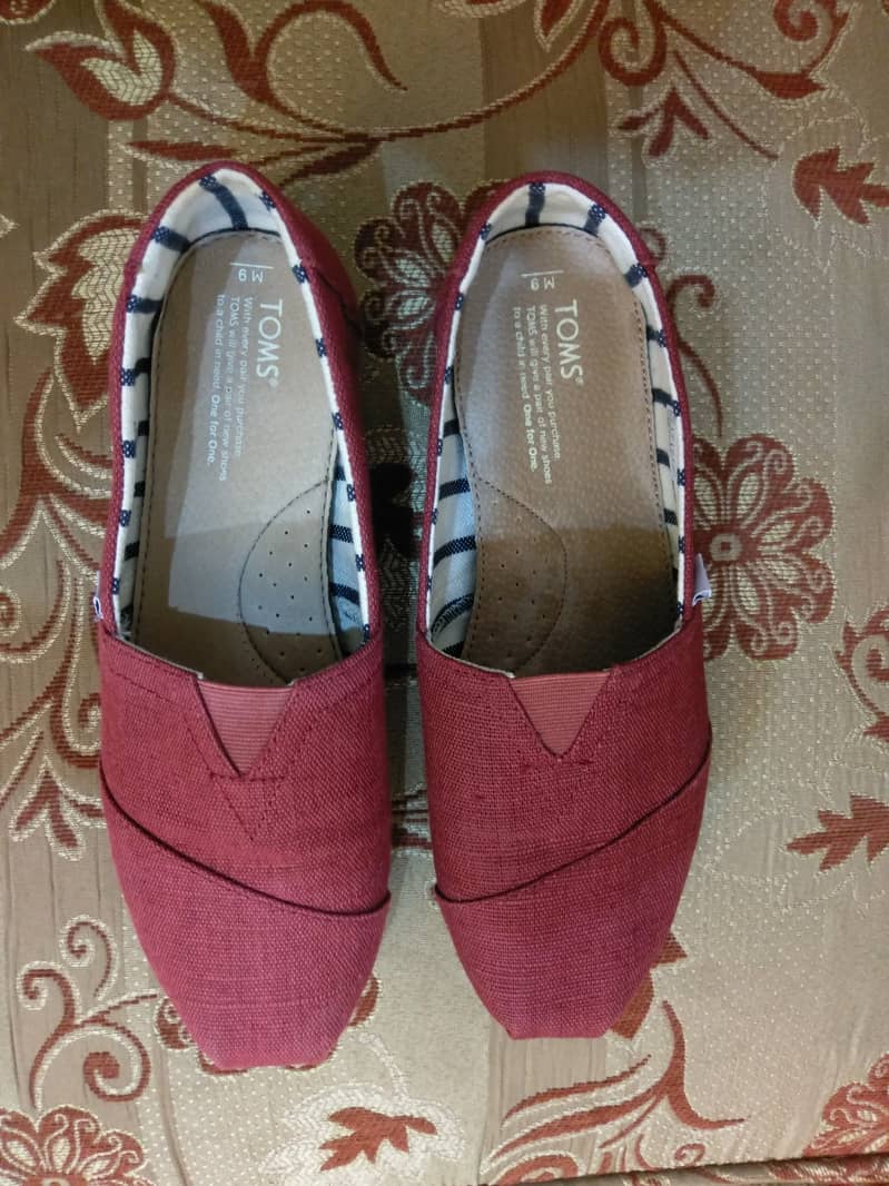 TOMS Black Cherry Casual Shoes UK 8 3