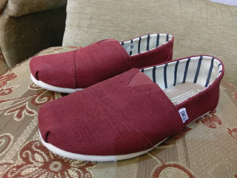 TOMS Black Cherry Casual Shoes UK 8 4