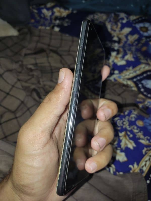 OPPO RENO 6 BACK CRACK HAI BILKUL TOTI HOI BAQI OK COMPLETE BOX SATH 3