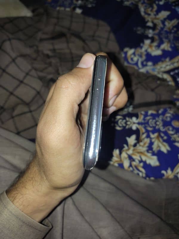 OPPO RENO 6 BACK CRACK HAI BILKUL TOTI HOI BAQI OK COMPLETE BOX SATH 5