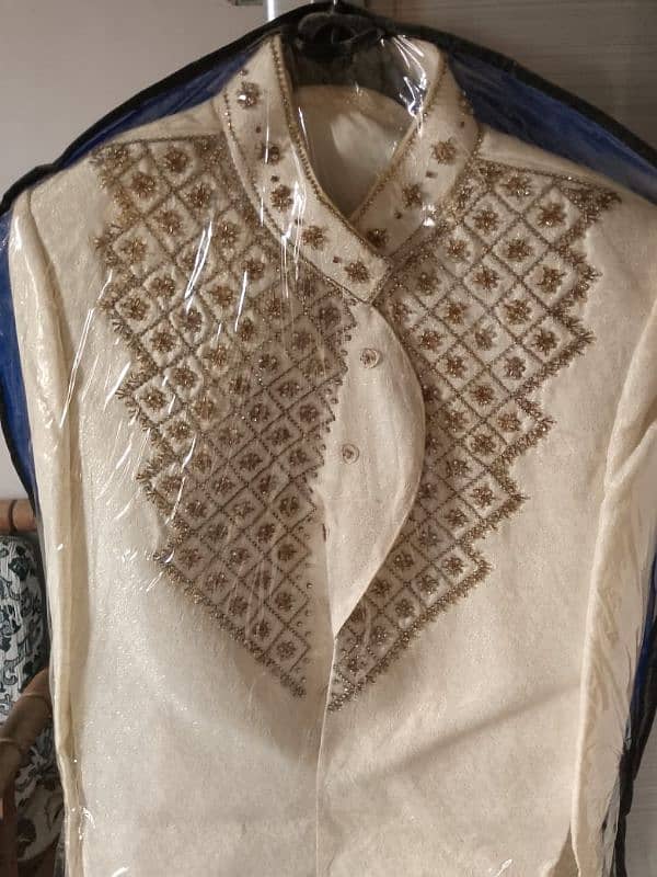 Sherwani 0