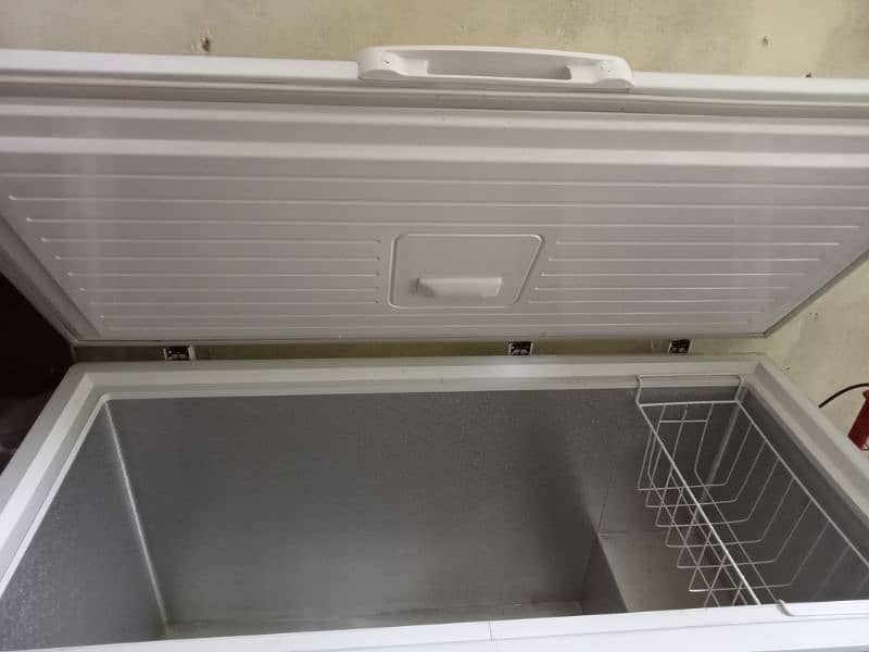 Haier freezer sale only 3 months use same like new 1