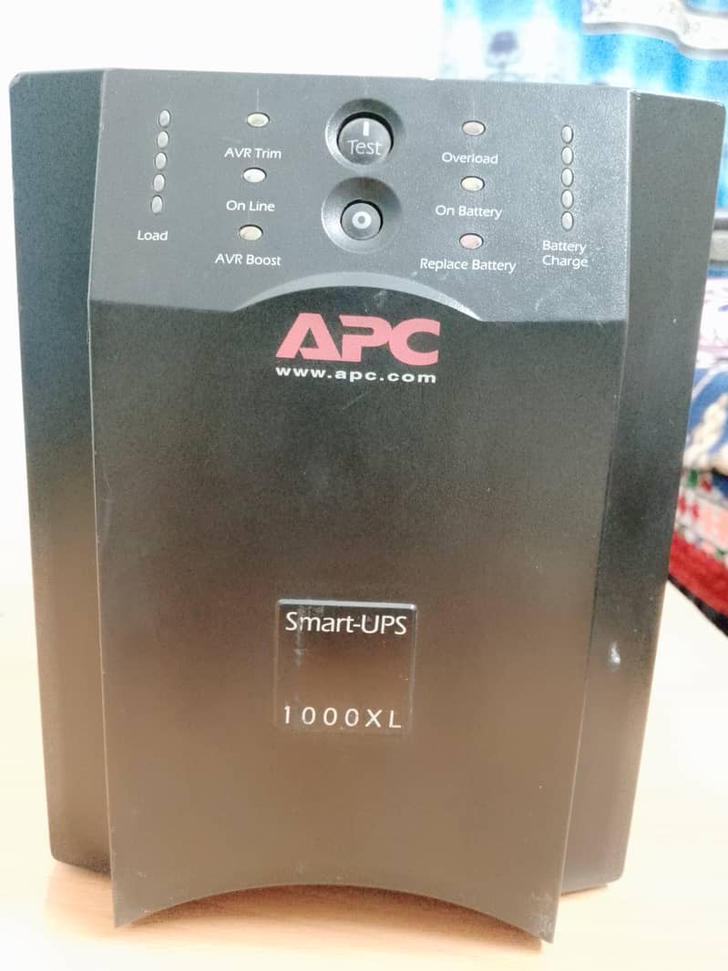 APC UPS WITHOUT BATTERIES 7