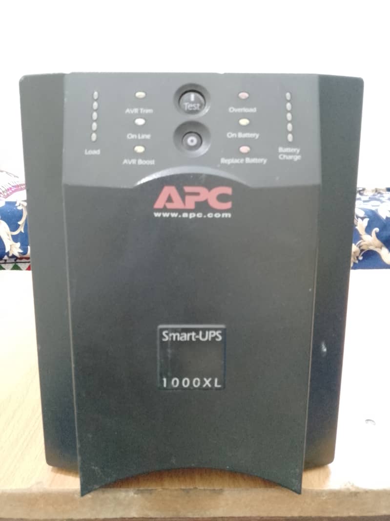 APC UPS WITHOUT BATTERIES 9