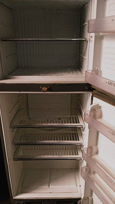 Dawlance refrigerator for sale 2