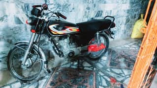 United 125. . . awesome bike ready to drive. kharcha 70 ka maza 125 ka