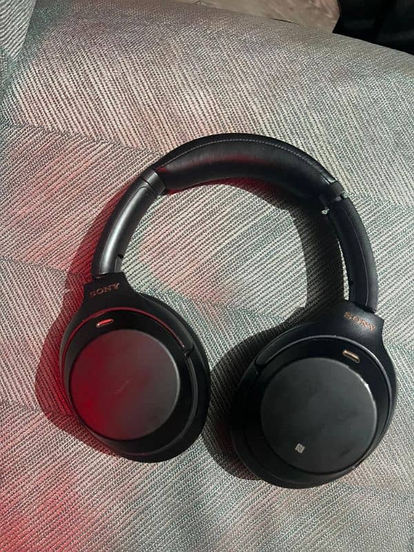 Sony WH1000XM3 0