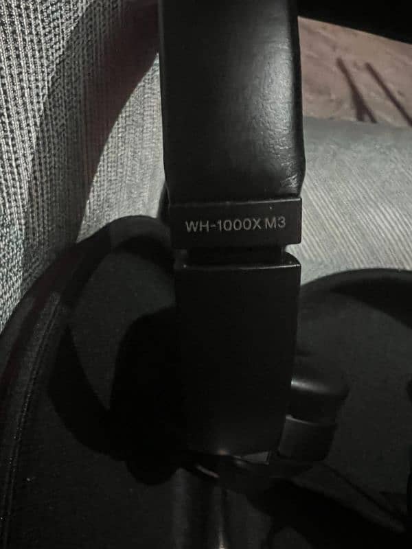 Sony WH1000XM3 3