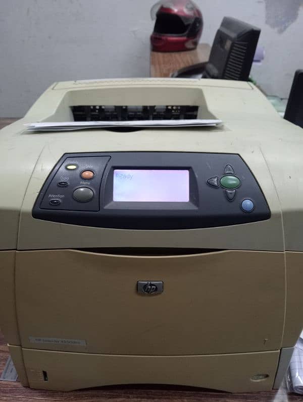 HP lazer jet 4250 0