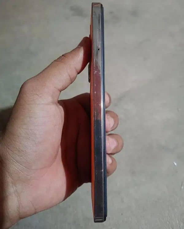 Infinix note 30 8/256 1