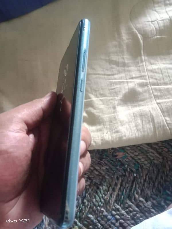 vivo s1 with box + Charger 4/128 4