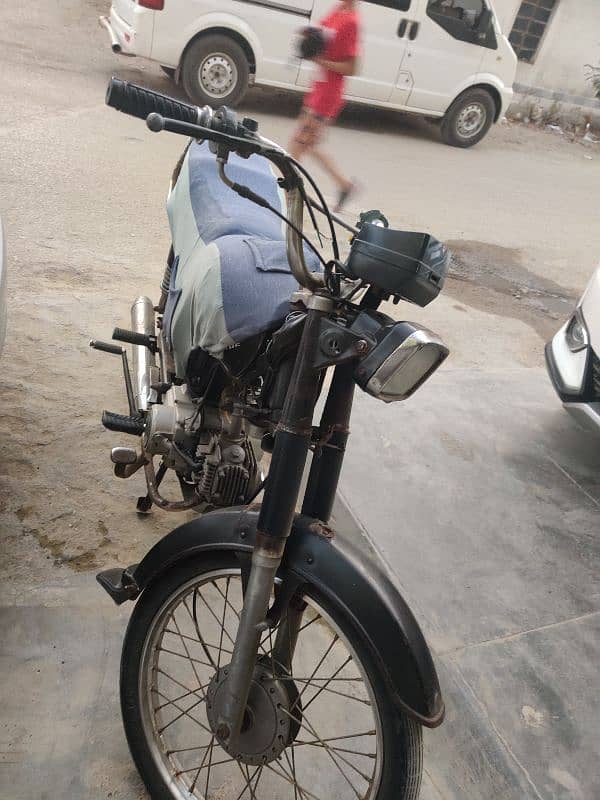 Bike/70 cc in 100% genuine condition 3