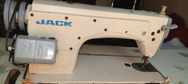 jucky sewing machine 3