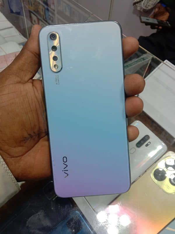 vivo S1 full box good condition 1