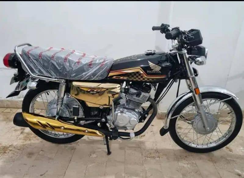 Honda 125 special edition self start golden edition 1