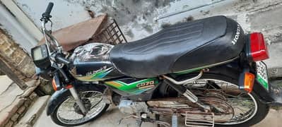 I am selling my honda cd70cc bike condition achi ha jaldi sale karni