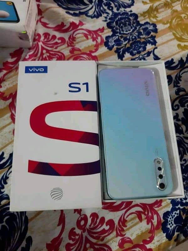 vivo S1 full box good condition 1