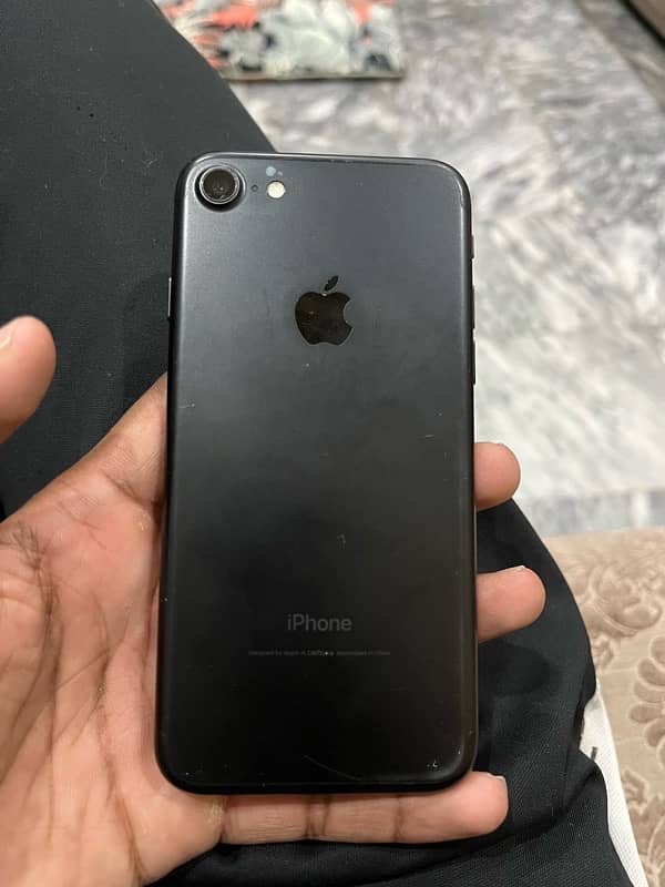 iPhone 7 128GB PTA APPROVED 0