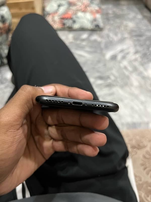 iPhone 7 128GB PTA APPROVED 2