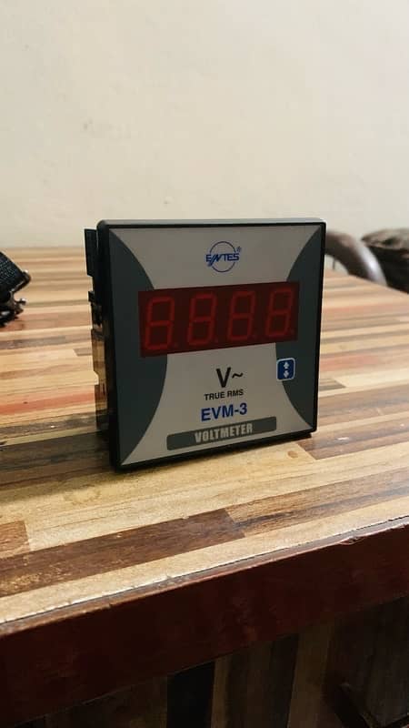 Digital Panel Meter ENTES EVM-3 Voltmeter 96x96 0