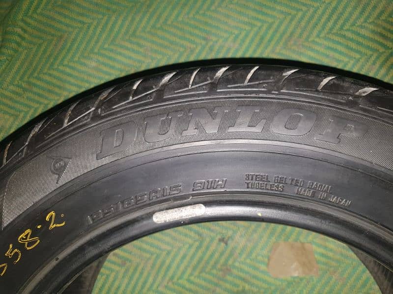 ORIGINAL DUNLOP 195/65/R15 JAPAN TYRE 4