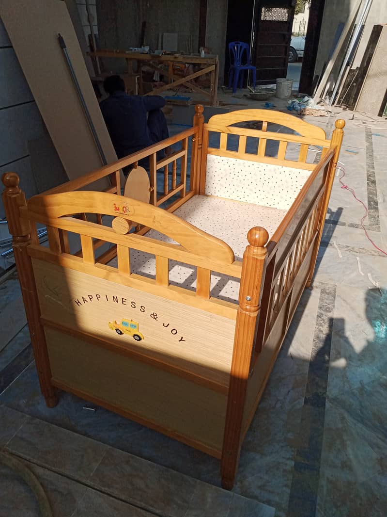 Baby Cot with Swing 3