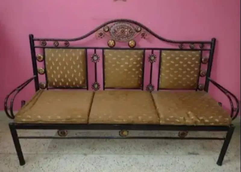 iron sofa set 8 seater with pot and dewan 2