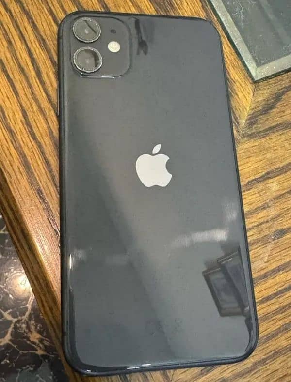 Iphone 11 64 GB NON PTA ( Factory Unlocked) Urgent Sale 2