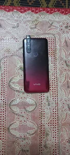 vivo v 15 8