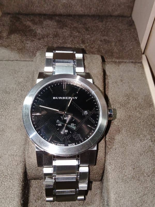 Burberry watch full brand new 4 sale 3