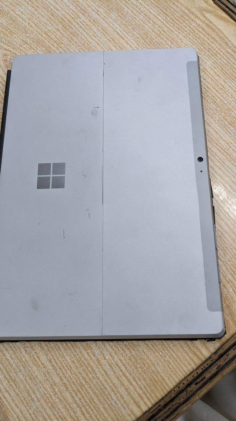 Microsoft surface Ram 4gb rom 128gb 3