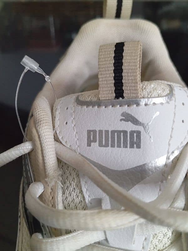 PUMA JOGGERS BRAND NEW FOR LADIES. 1