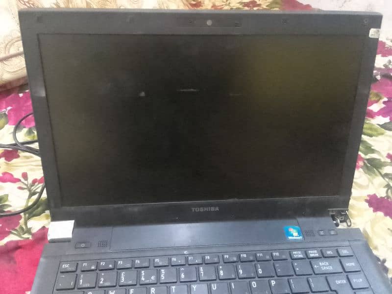 TOSHIBA Laptop for sell 2