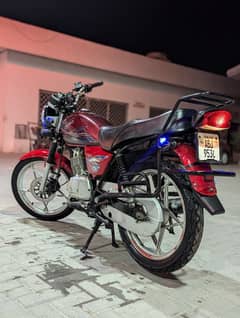 Suzuki | GS | 150 | SE