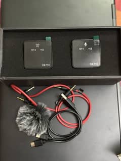 SK750 Wireless Lavalier Microphone Transmitter Receiver