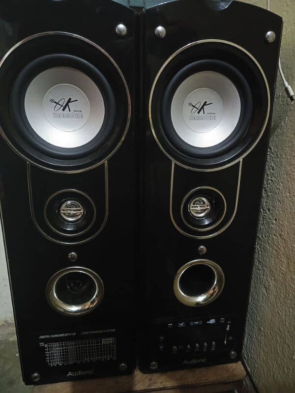 Audionic 1