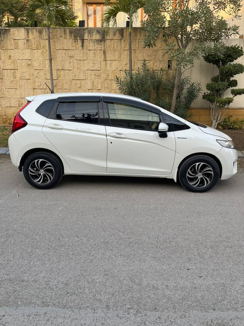 Honda Fit 2015 3