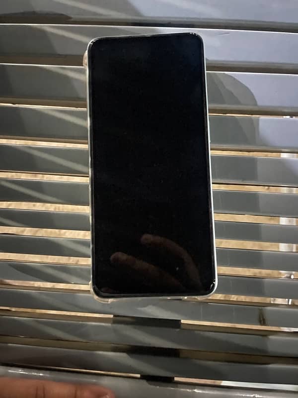 oppo f21 pro 5g 10 / 9 condition with box and orignal charger 2