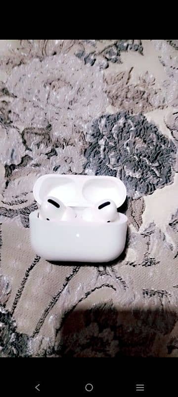 airpods pro first generation 1