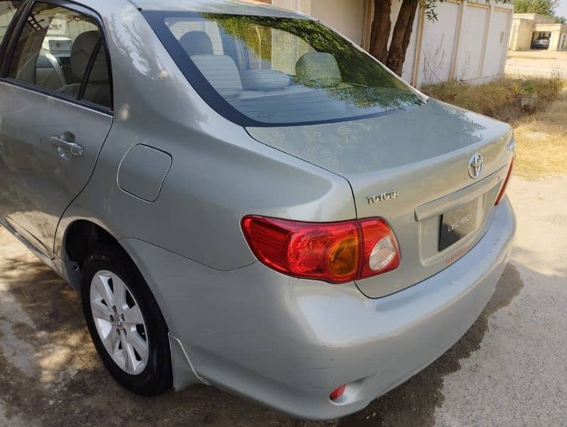 Toyota Corolla GLI 2010 7