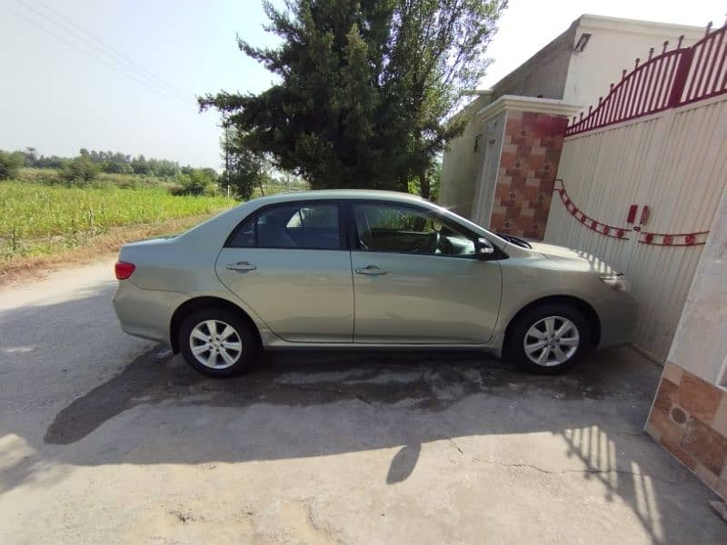 Toyota Corolla GLI 2010 12