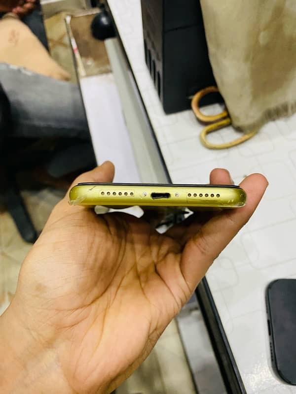 iphone 11 jv 64 gb 4