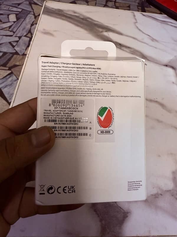 SAMSUNG S24 ULTRA BRAND NEW CHARGER 45W 6