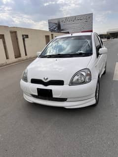 Toyota Vitz 2000